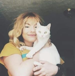 Meet your Posher, April